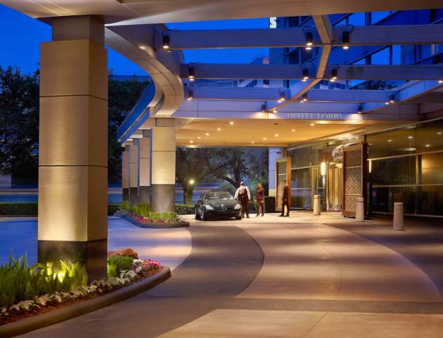 Breakfast & Parking Combo Package