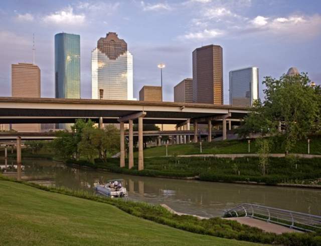 Buffalo Bayou Boat Tours