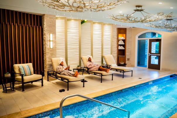 Trellis Spa Float Pool