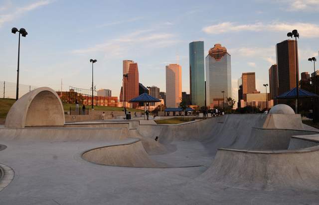 Lee and Joe Jamail Skatepark