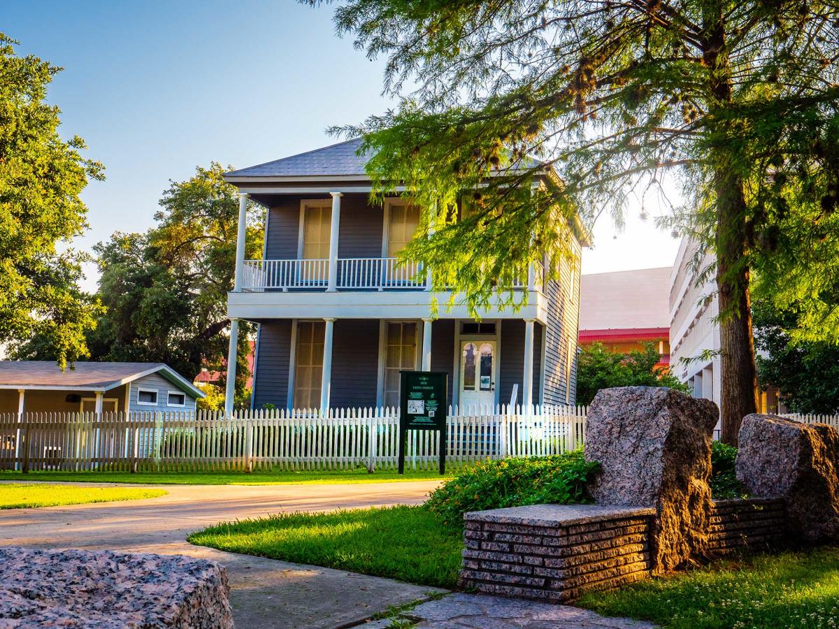 Sam Houston Park Heritage Society