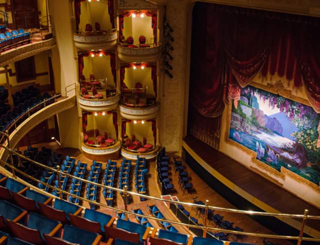The Grand 1894 Opera House