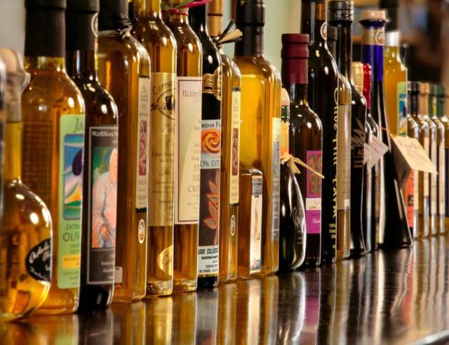 We Olive & Wine Bar Houston